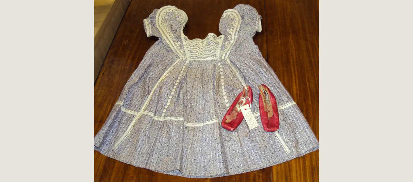 Frock and shoes worn by William Cavendish ‘Can’. 